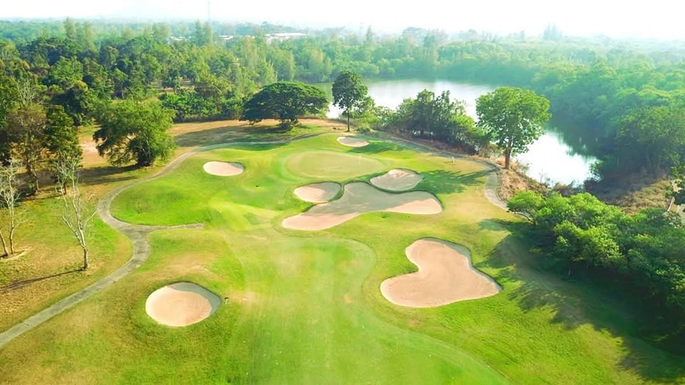 Lake View Resort & Golf Club /