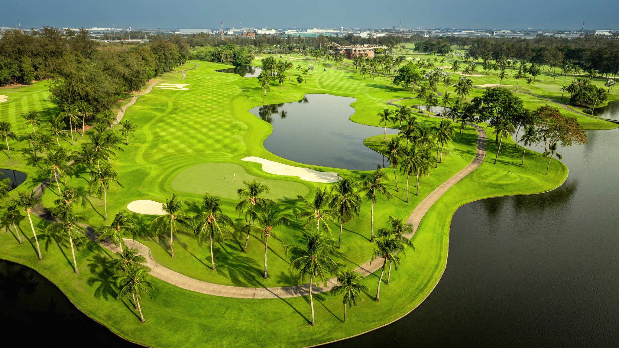Thai Country Club /